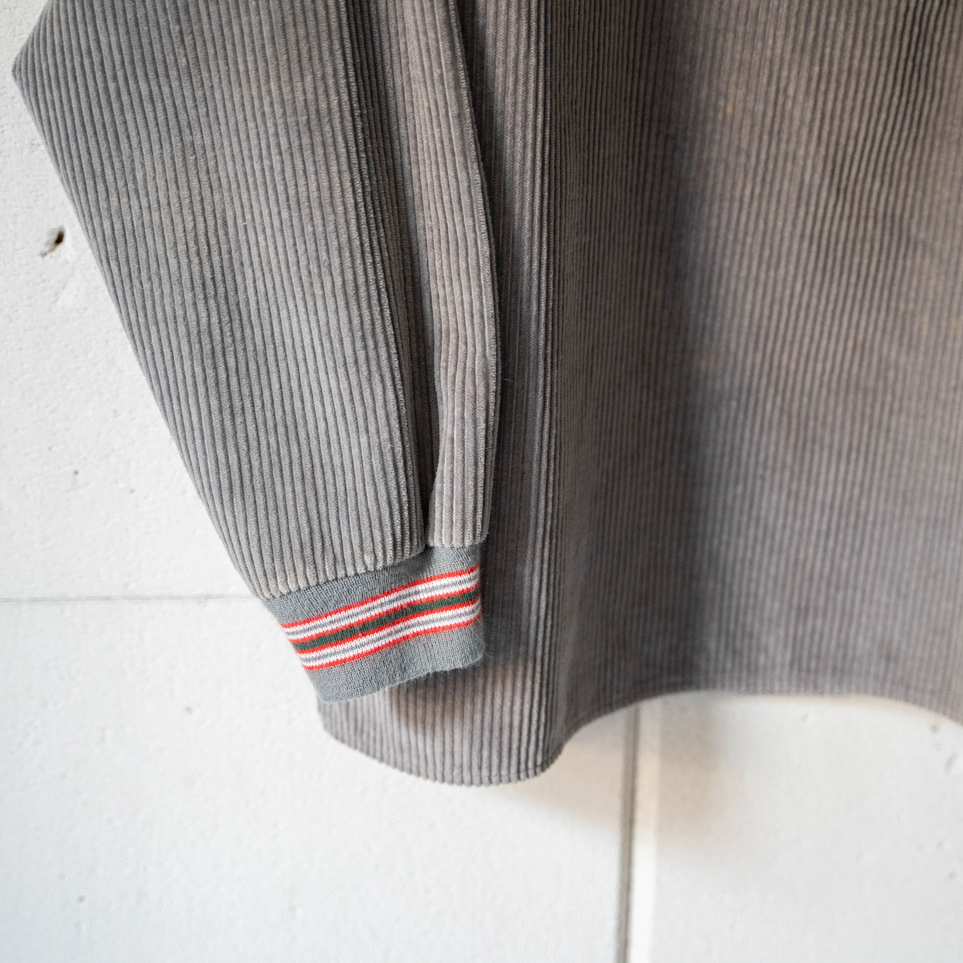 around 1970s gray corduroy henry neck tops