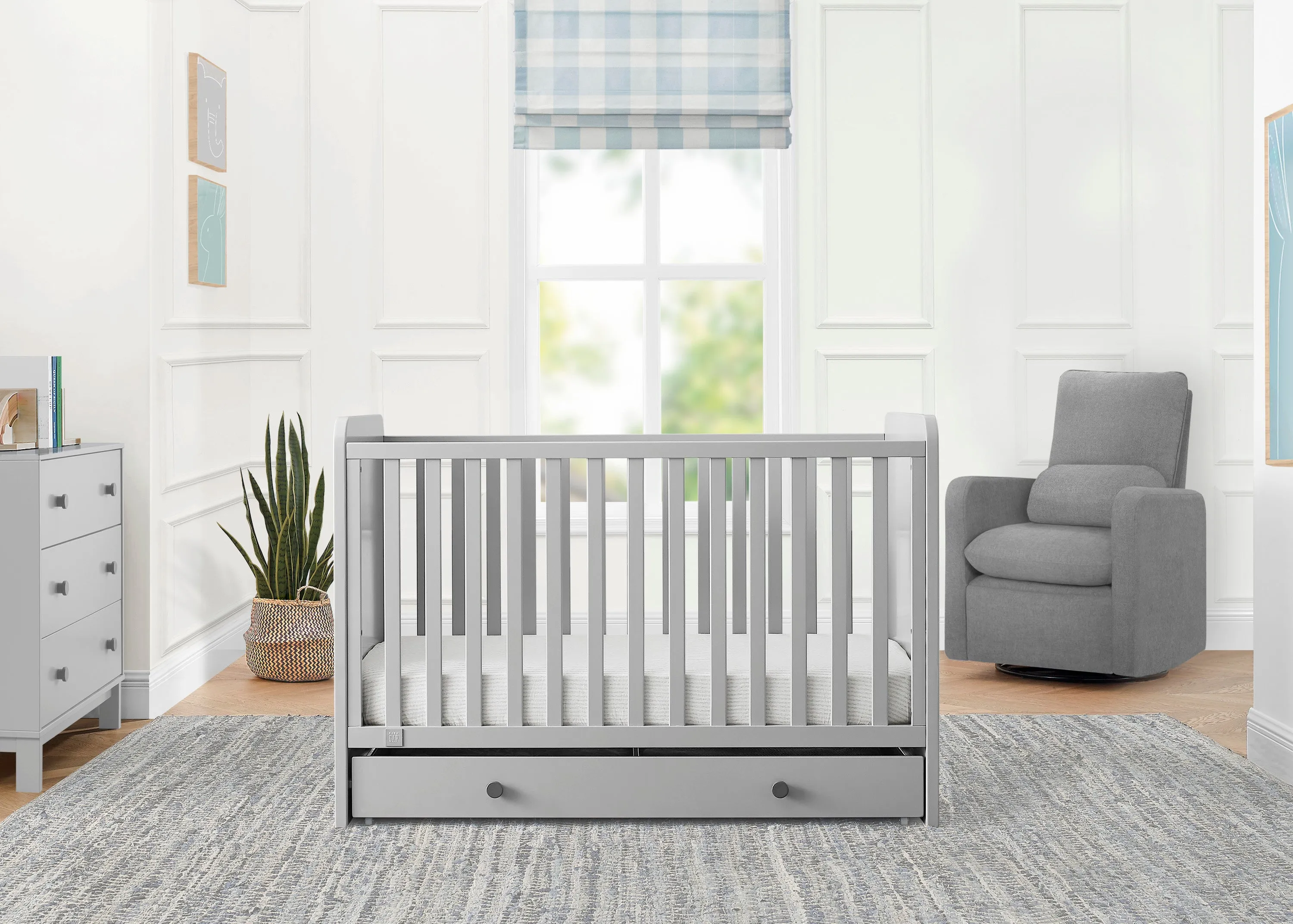 babyGap Graham 4-in-1 Convertible Crib with Storage Drawer