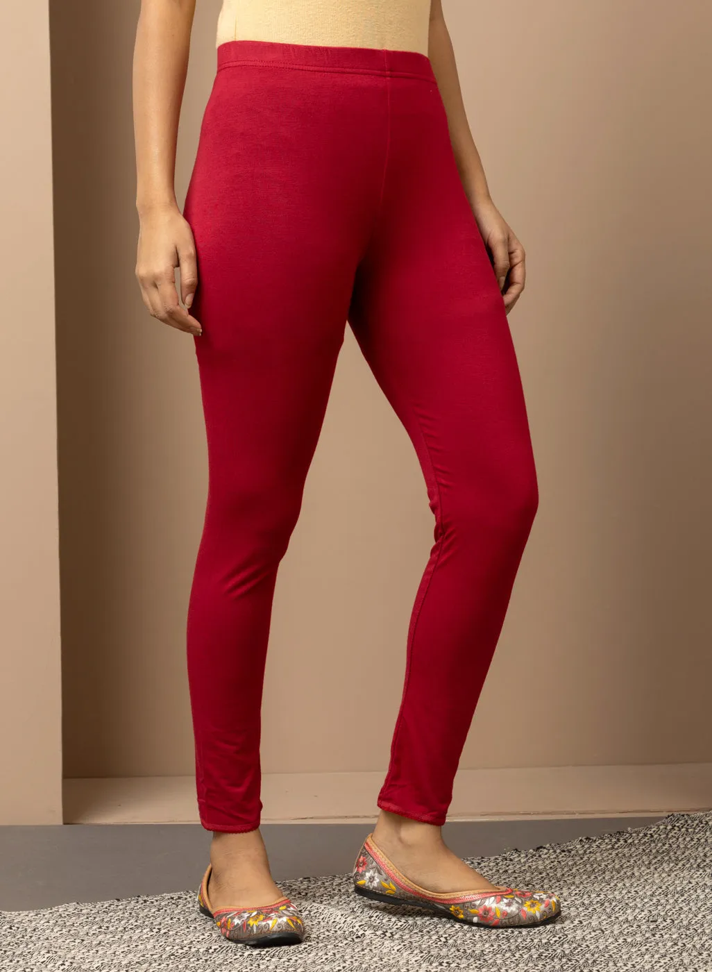 Blood Red Ankle Length Plain Legging