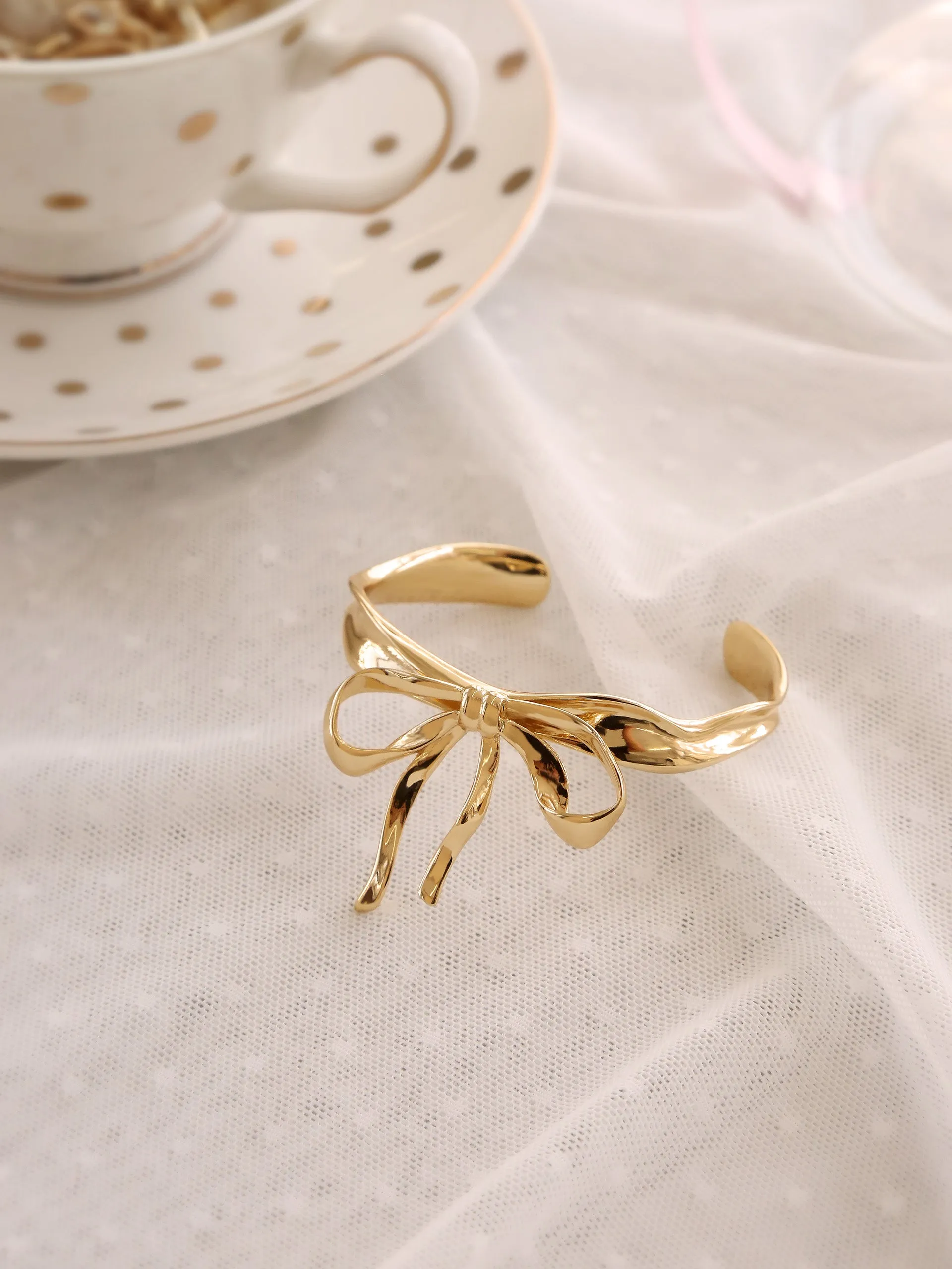 Bow Organica Cuff