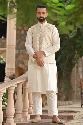 Ivory Opulence Kurta Vasket Set