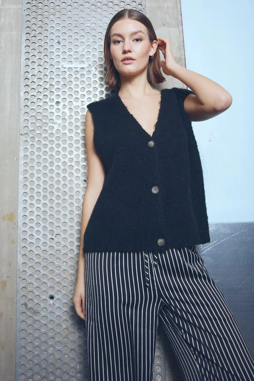 Jacey Knit Vest in Black