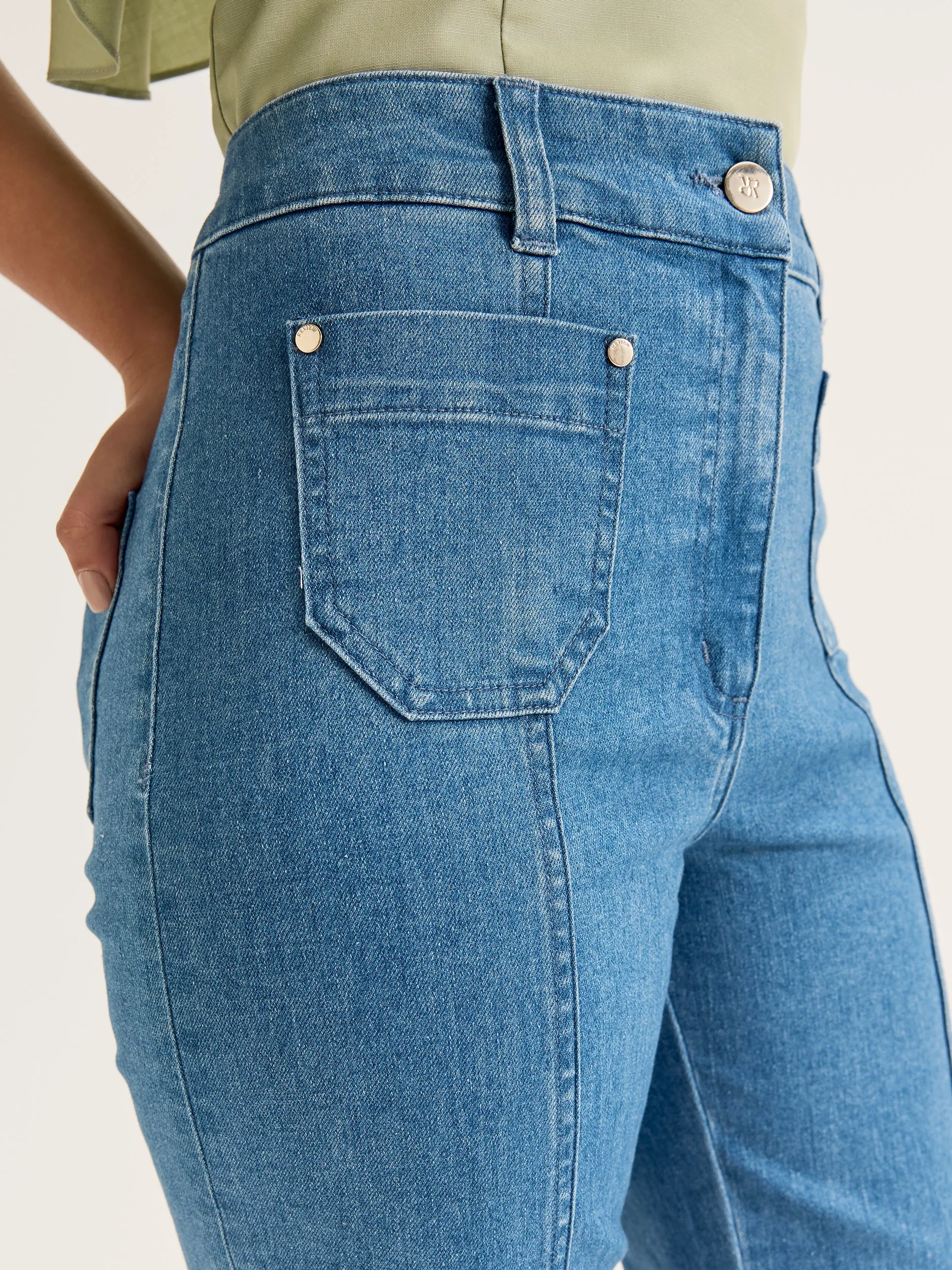 Jagger Cropped Jean