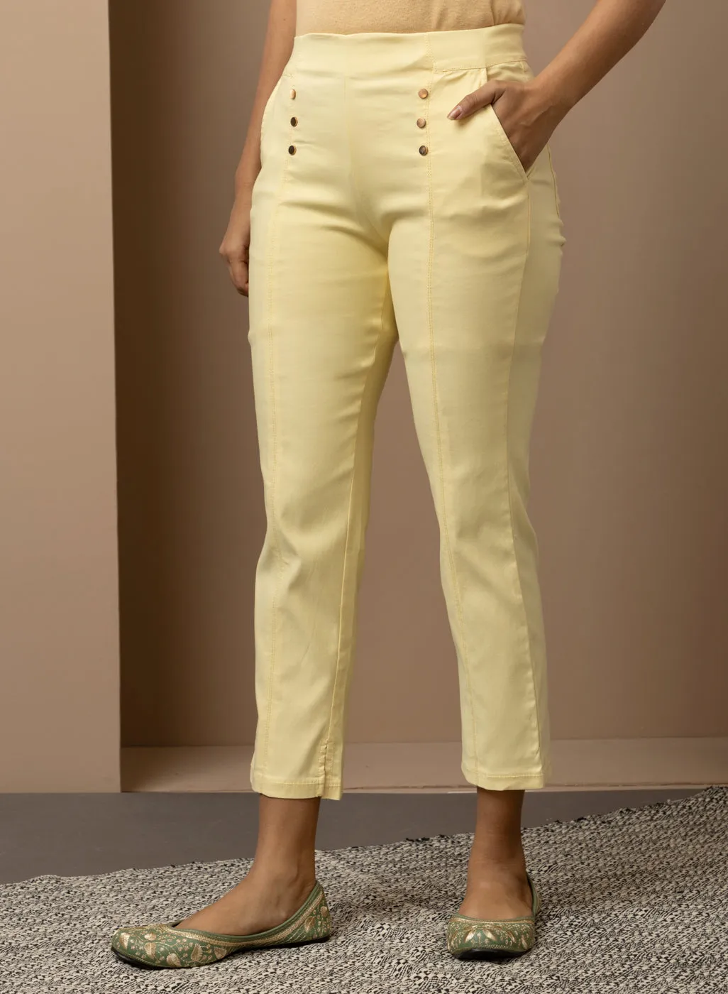 Mustard Regular Plain Capri